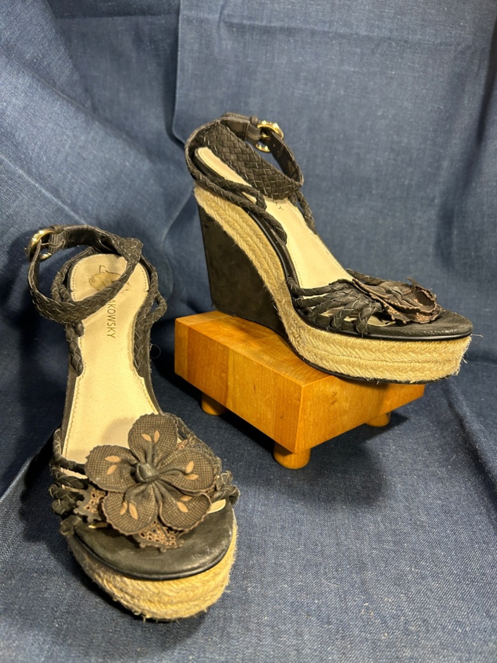 B. Makowski leather floral laser Cut flower wedge platform sandals shoes
